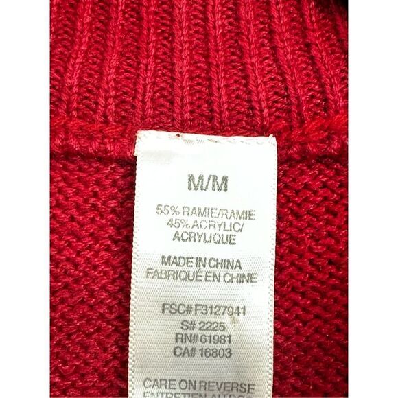 Red zip up sweater with snowflakes Size M - Picture 5 of 5